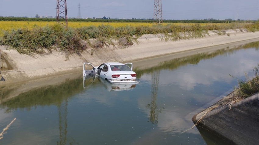 Otomobil sulama kanalına düştü! Ölü ve yaralılar var