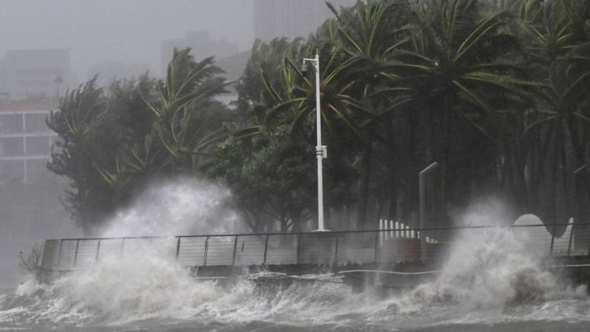 Çin'de tayfun felaketi! 150 binden fazla kişi tahliye edildi