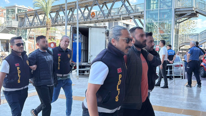 Antalya'da korkunç olay! Uçurumda bıçaklanmış cesedi bulundu!