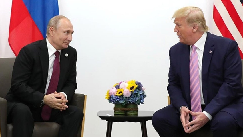 Trump ile Putin'den kritik görüşme! Trump duyurdu: Yeni zirvenin yeri belli oldu