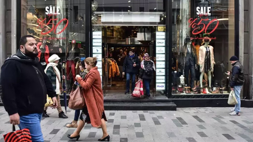 İstanbul'da 'Black Friday' (Efsane Cuma) yoğunluğu yaşanıyor!