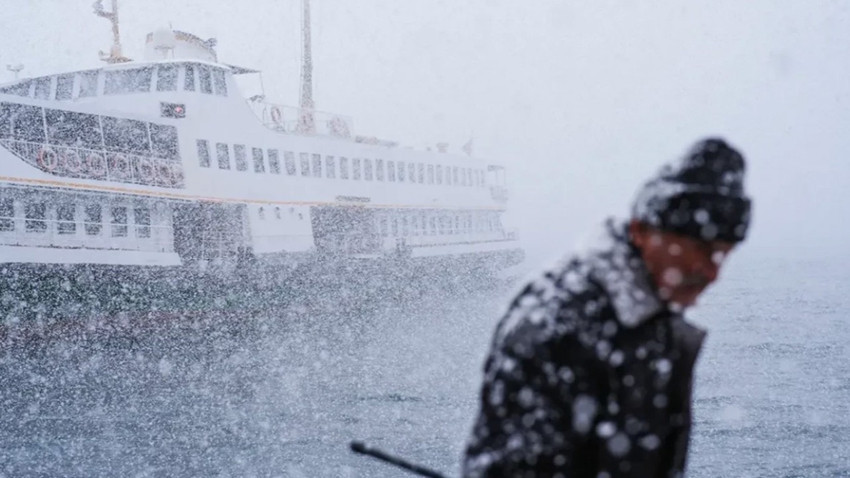 İstanbul'da seferlere kar engeli! Vapur seferleri iptal edildi