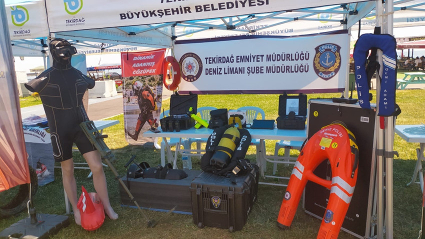 Tekirdağ'da dalış yapan ekipler, suyun içinden tek tek çıkardı. Sudan balık yerine onlar fışkırdı - Resim : 3