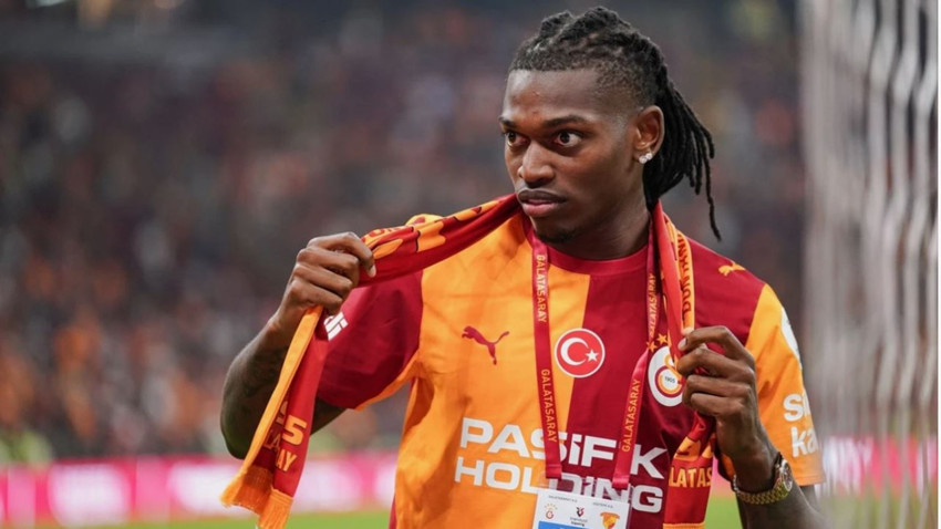 Galatasaray'da Okan Buruk'tan radikal Leao kararı! 40 milyon euro verilmişti - Resim : 1