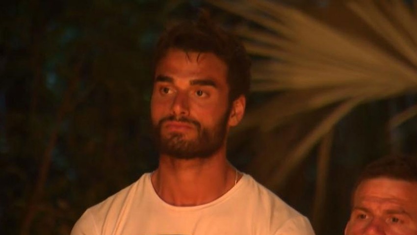 Survivor'da Atakan delirdi! Acun'dan sert uyarı Atakan diskalifiye! - Resim : 1