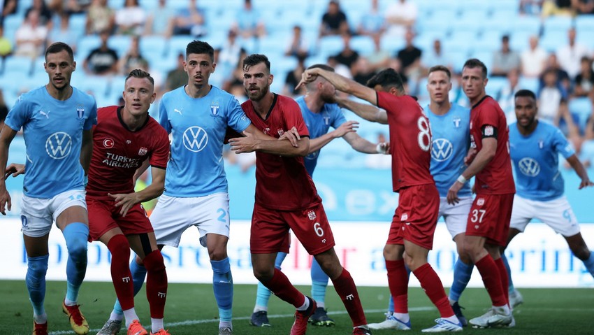 CANLI MAÇ İZLE | Sivasspor - Malmö - Resim : 1