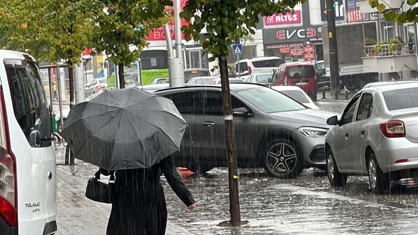 Düzce, Zonguldak, Bartın, Bolu ve Karabük'te yaşayan vatandaşlara uyarı geldi. Yarın etkili olacak, bir an önce tüm tedbirlerinizi alın, acele edin - Resim : 1