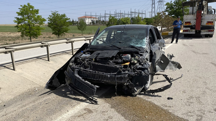 Konya'da trafik kazası: Yaralılar var! - Resim : 2
