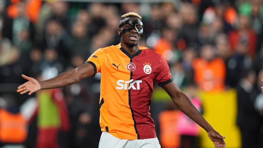 Galatasaray teknik patronu Okan Buruk 2 forveti yeniden denemişti! Radikal Osimhen kararı - Resim : 1