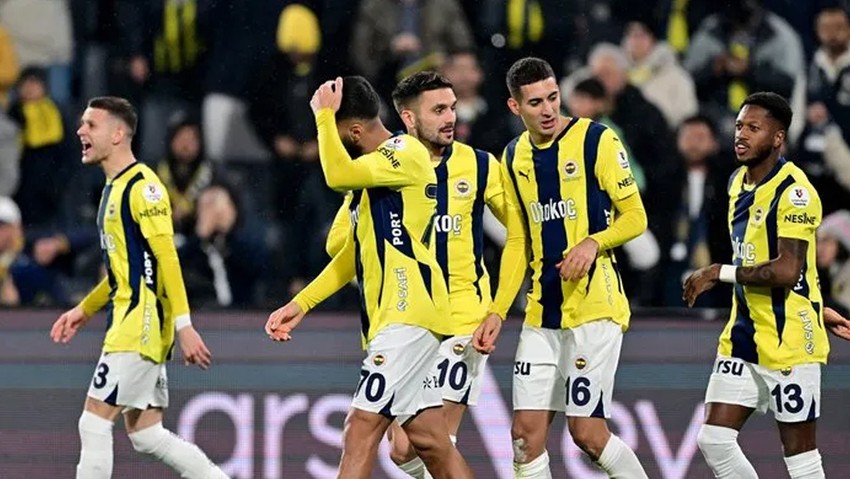 Fenerbahçe, Antalyaspor karşısında hata yapmadı - Resim : 1