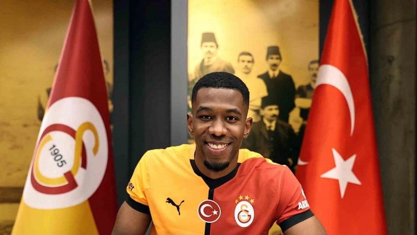 Galatasaray'a transfer piyangosu! 8 milyon euroluk yıldıza talip çıktı! - Resim : 1