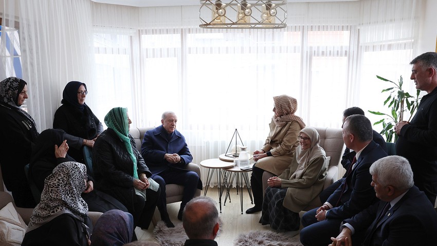 Cumhurbaşkanı Erdoğan, Kocaeli'de Burhan Abiş'in cenazesine katıldı - Resim : 1