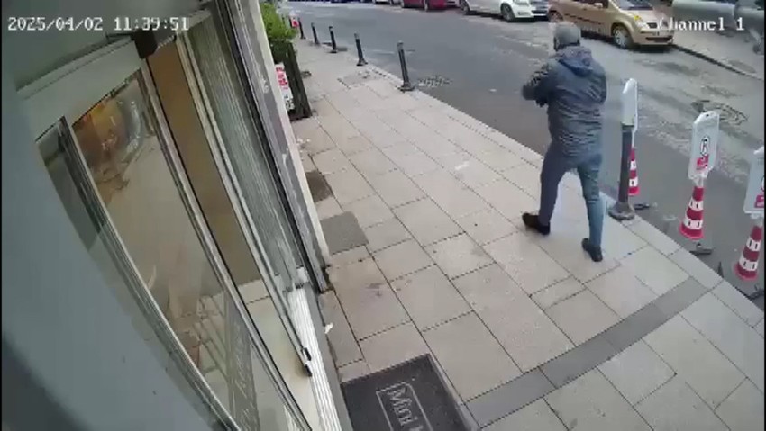 İstanbul'da akılalmaz olay! Telefonu açan adam hayatının şokunu yaşadı! - Resim : 1