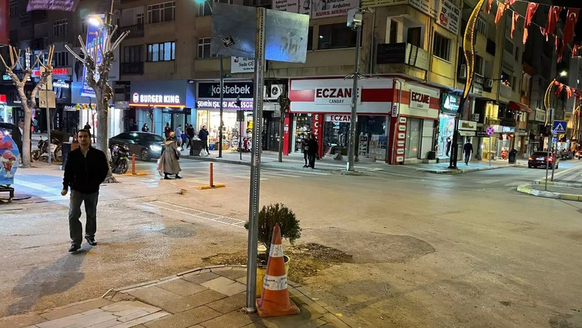 Elazığ'da 4,9 büyüklüğünde deprem - Resim : 1