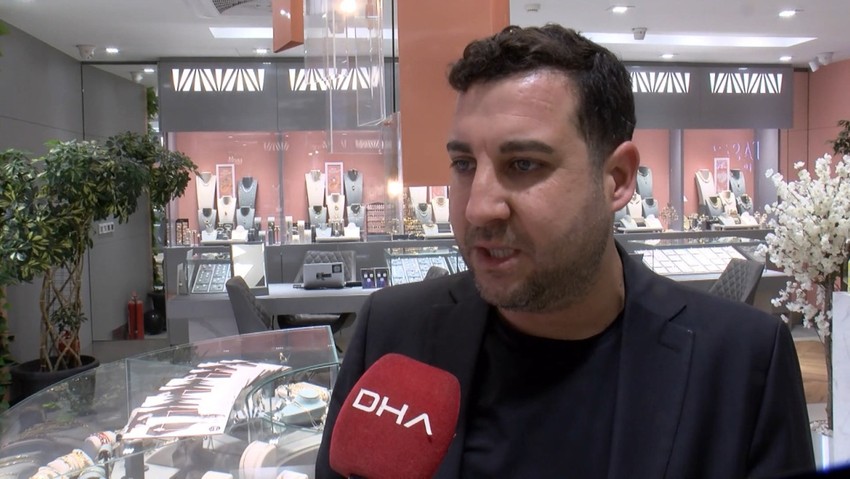 Altında büyük tuzak! 22 ayar tuzağı ile kuyumcuyu yaktı! Gerçek bambaşka çıktı - Resim : 2