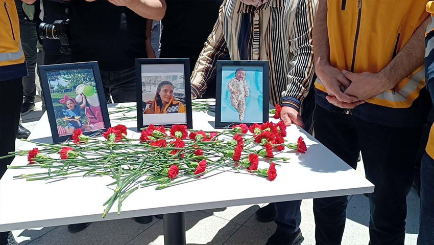 Kazada 2 çocuğunu ve eşini kaybetti! Elindeki ise yürekleri dağladı - Resim : 2