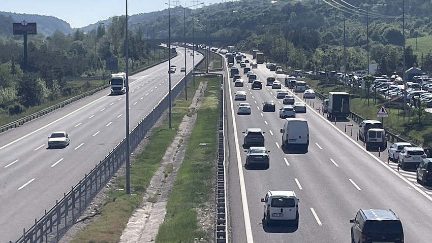 İstanbul'dan bayram göçü başladı! Tatilciler yollara akın etti: İşte il il sabit radar noktaları - Resim : 6