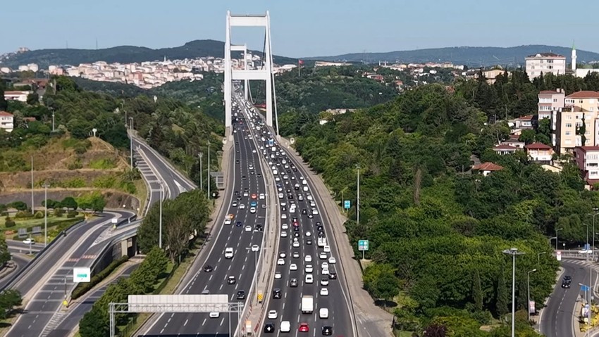 İstanbul'dan bayram göçü başladı! Tatilciler yollara akın etti: İşte il il sabit radar noktaları - Resim : 2