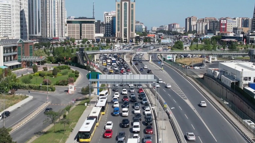 İstanbul'dan bayram göçü başladı! Tatilciler yollara akın etti: İşte il il sabit radar noktaları - Resim : 7