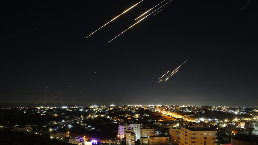 İsrail-İran savaşında 7. gün! Füzeler peş peşe ateşlendi: İran'dan İsrail'e yeni saldırı dalgası - Resim : 3