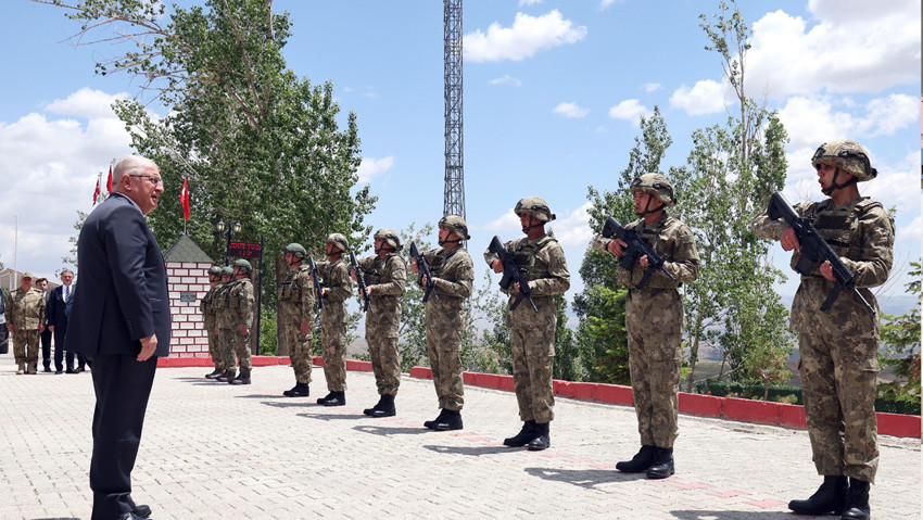 Bakan Güler’den kritik açıklamalar: İran sınırında güvenlik önlemleri arttırıldı - Resim : 2