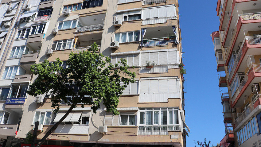 Neye uğradıklarını şaşırdılar! 7 katlı binanın kolonu bomba gibi patladı: "Market kolonları kesmiş" - Resim : 3