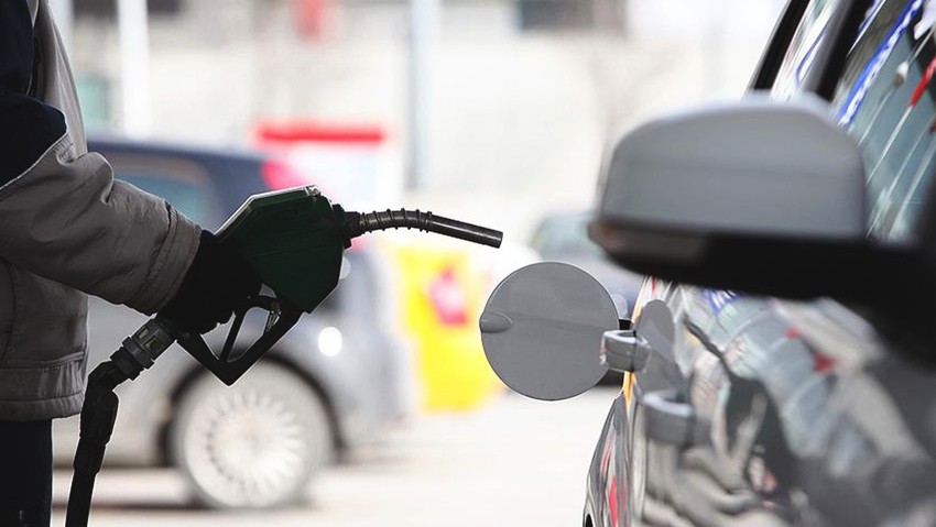 Akaryakıt fiyatları yerinde durmuyor! Motorine yine zam… Benzin ne kadar oldu? - Resim : 2