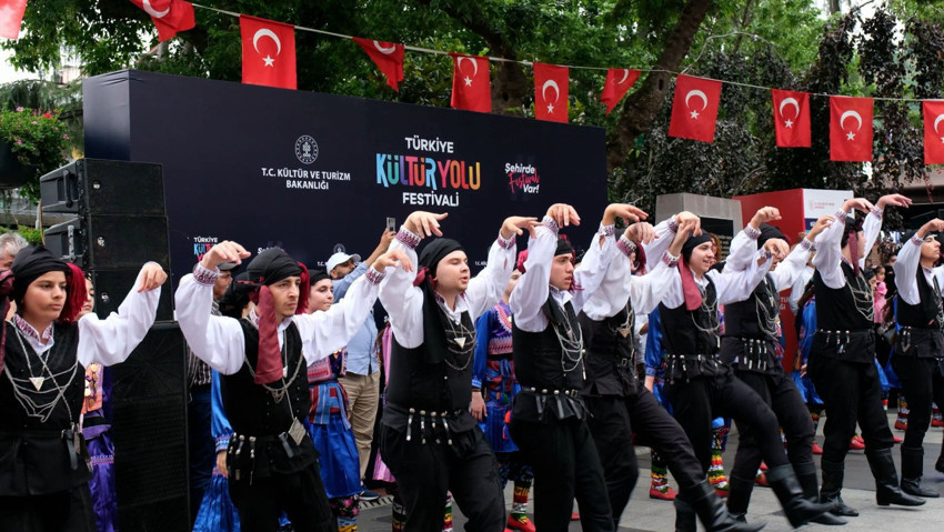 Kültür Yolu Festivali 3. kez Trabzon'da olacak - Resim : 2