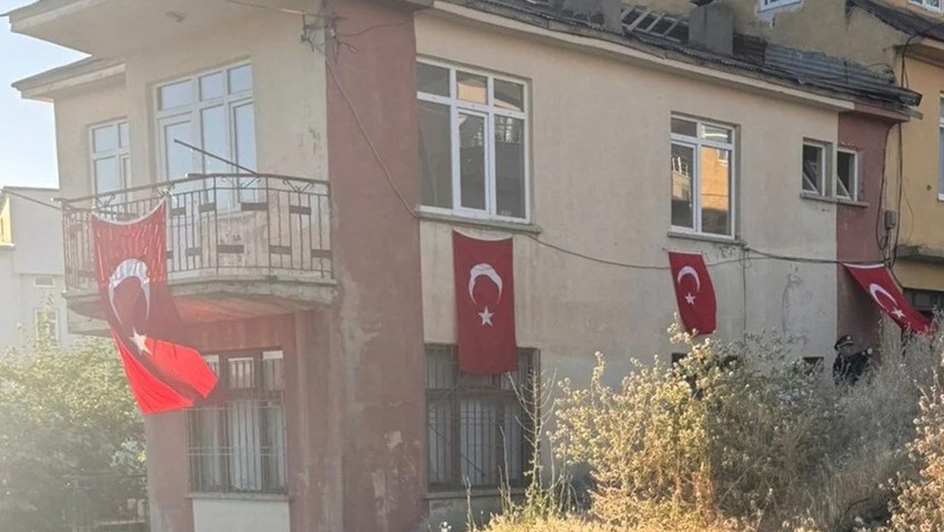 Irak'ın kuzeyinde 5 şehidimiz var: Şehitlerin ailelerine acı haber verildi - Resim : 2