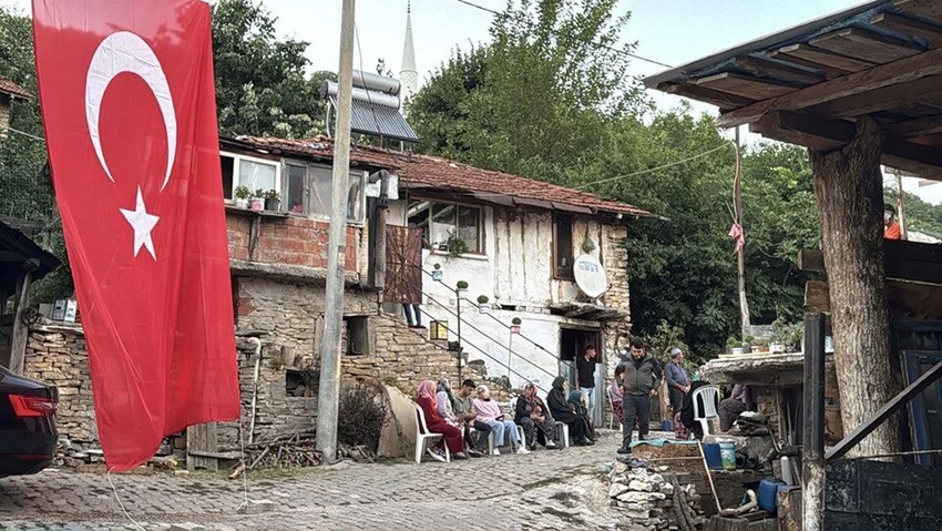 Irak'ın kuzeyinde 5 şehidimiz var: Şehitlerin ailelerine acı haber verildi - Resim : 4