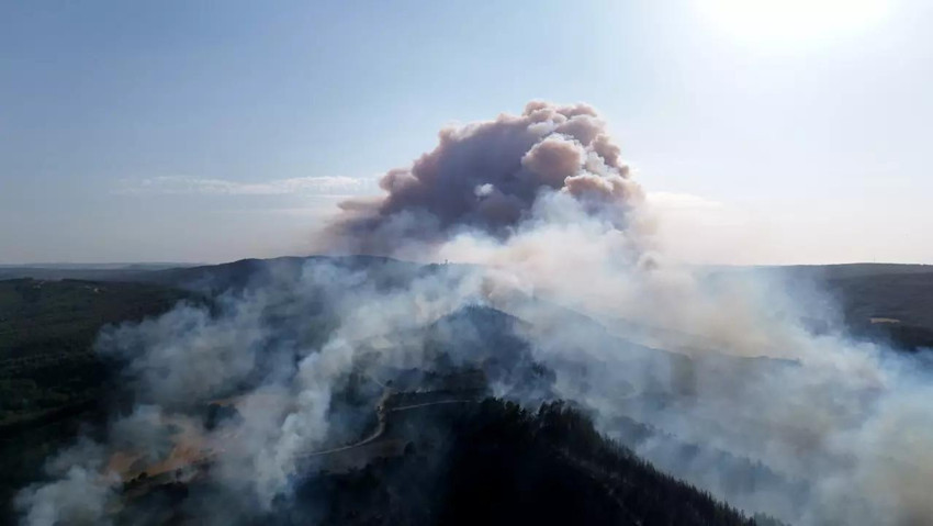 Çanakkale'de orman yangını paniği: Vatandaşlar tahliye ediliyor - Resim : 1