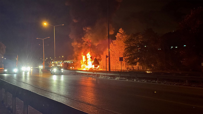 Samsun'da korku dolu anlar: Tır yangını faciaya yol açıyordu! 8 kilometre boyunca duramadı - Resim : 1