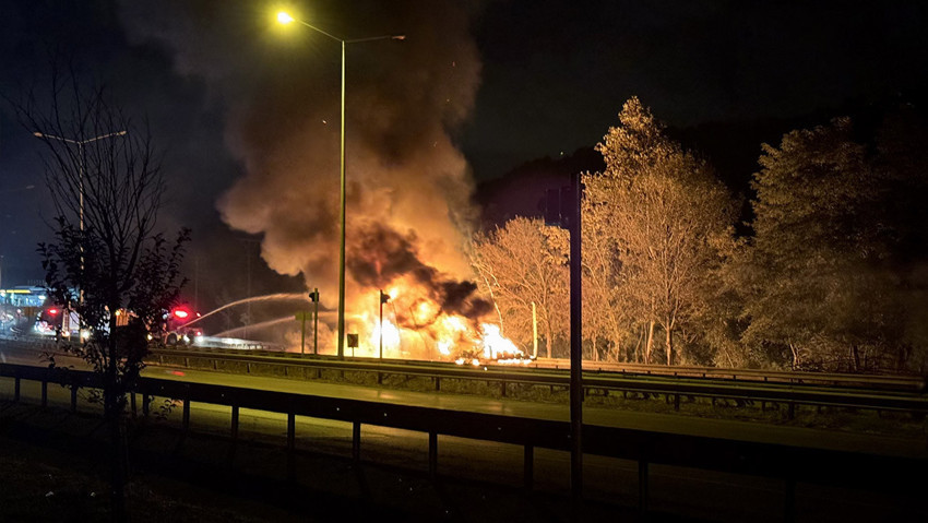 Samsun'da korku dolu anlar: Tır yangını faciaya yol açıyordu! 8 kilometre boyunca duramadı - Resim : 3