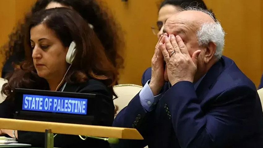 Macron BM kürsüsünde dünyaya ilan etti! Fransa Filistin Devleti'ni resmen tanıdı - Resim : 1