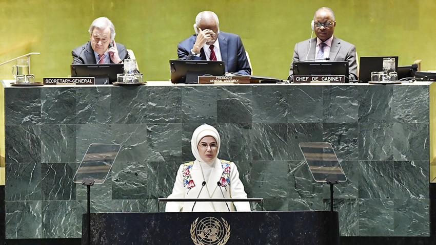 Emine Erdoğan himayelerinde başlatılan Sıfır Atık Hareketi 8 yaşında! Geri dönüşümle ekonomiye 256 milyar TL katkı sağlandı - Resim : 1