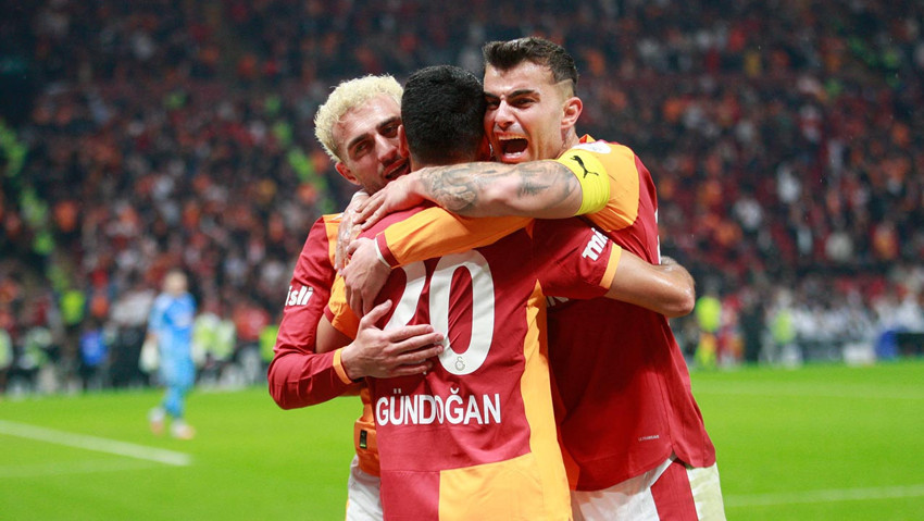 2 gol, 1 kırmızı kart! Galatasaray- Beşiktaş derbisinde kazanan yok - Resim : 2