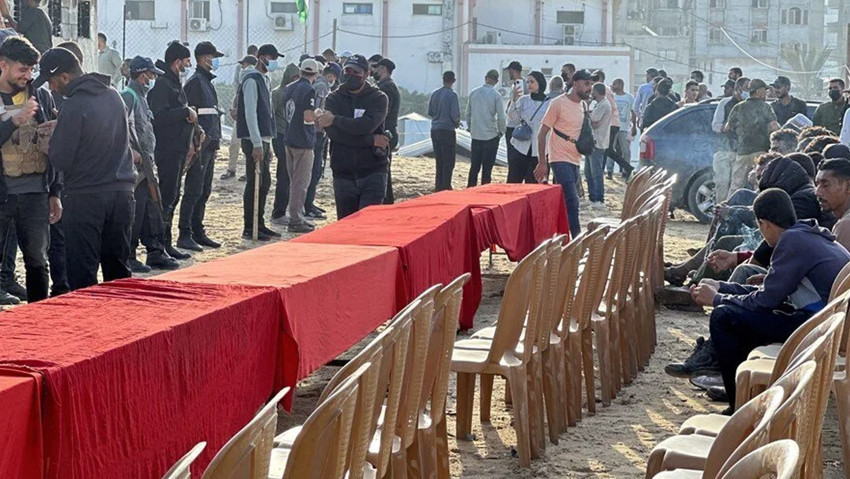 Dünyanın gözü Gazze'de! Filistinli esirler Gazze'ye ulaştı! Hamas'tan açıklama geldi - Resim : 5