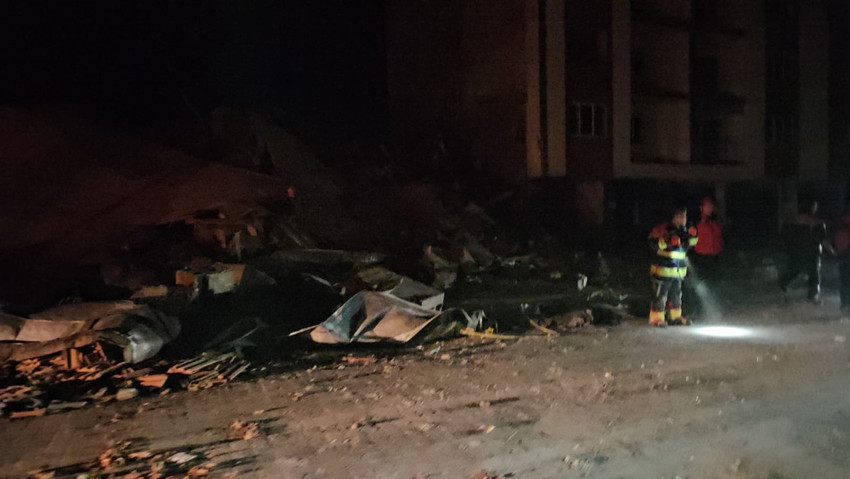 Son dakika! Balıkesir'de 6.1 büyüklüğünde deprem: İstanbul ve çevre illerde de hissedildi - Resim : 2