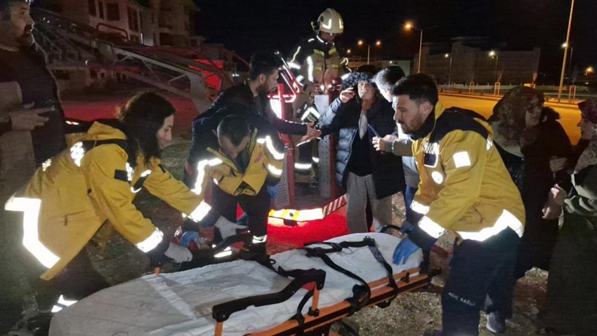 Karaman'da apartmanda can pazarı: Annesine kızdı, evi ateşe verdi - Resim : 2