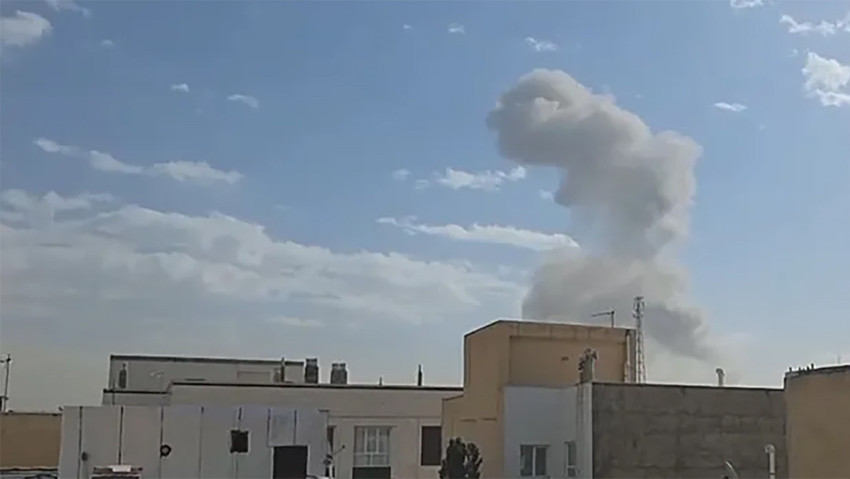 İsrail, İran'a saldırı başlattı! Tahran'dan dumanlar yükseliyor - Resim : 1