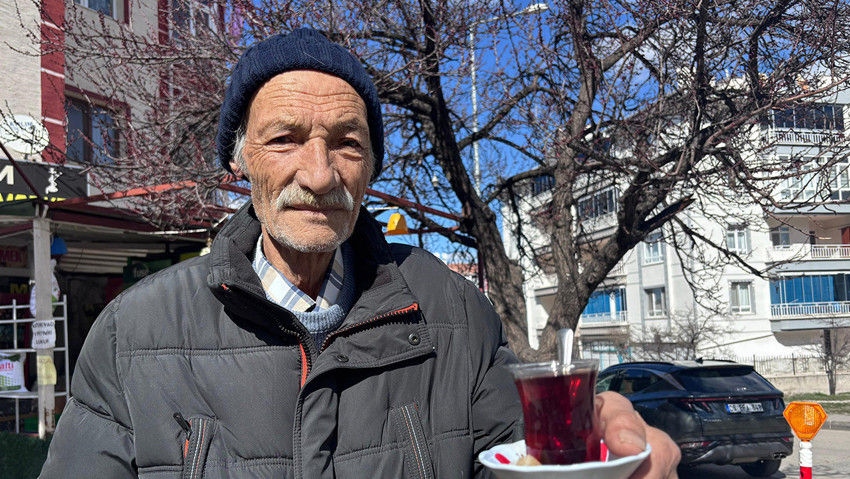 34 yıl &ouml;nce başına gelen olay hayatını değiştirdi! 'Suya g&uuml;lmeye hasret kaldım' - Resim : 2