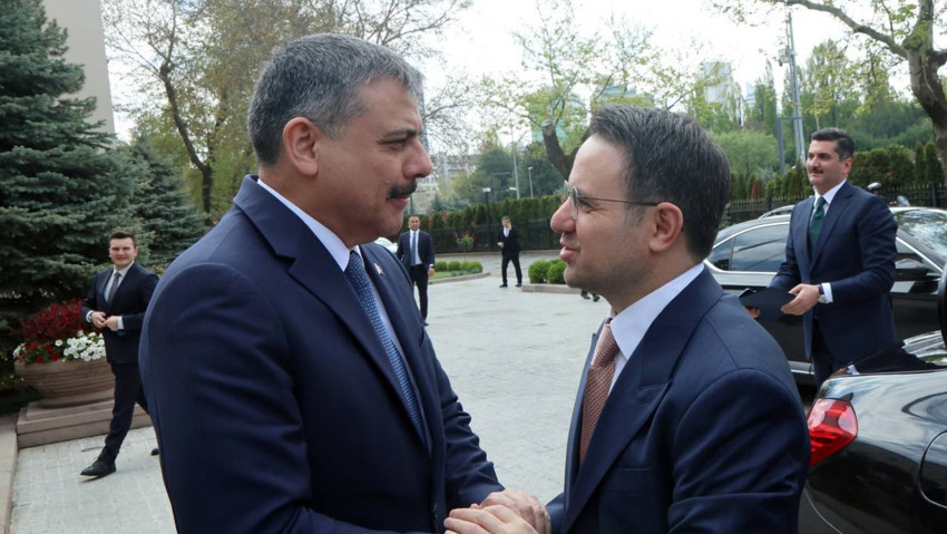Bakan Çiftçi ve Bakan Gürlek bir araya geldi! Düğmeye basıldı:  Dolandırıcılıkla mücadele merkezi kuruluyor - Resim : 1