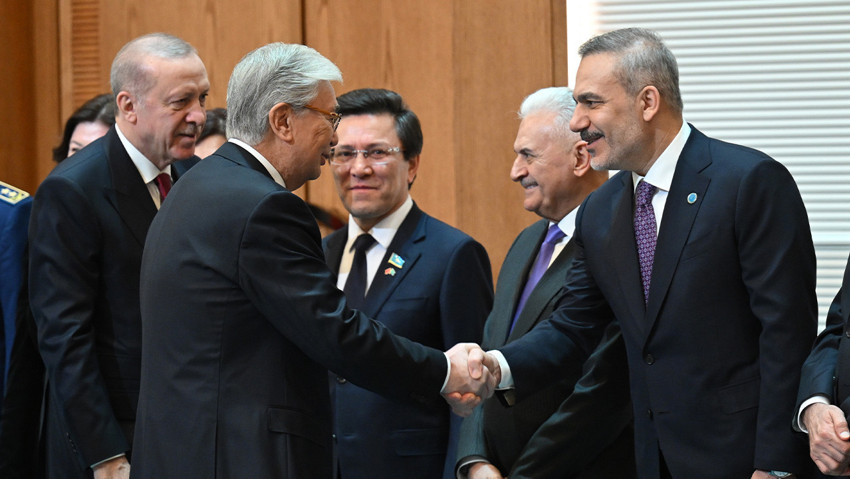 Kazakistan ve Türkiye arasında yeni anlaşmalara imzalar atıldı: Ahmet Yesevi Nişanı ilk kez Cumhurbaşkanı Erdoğan'a verildi - Resim : 6
