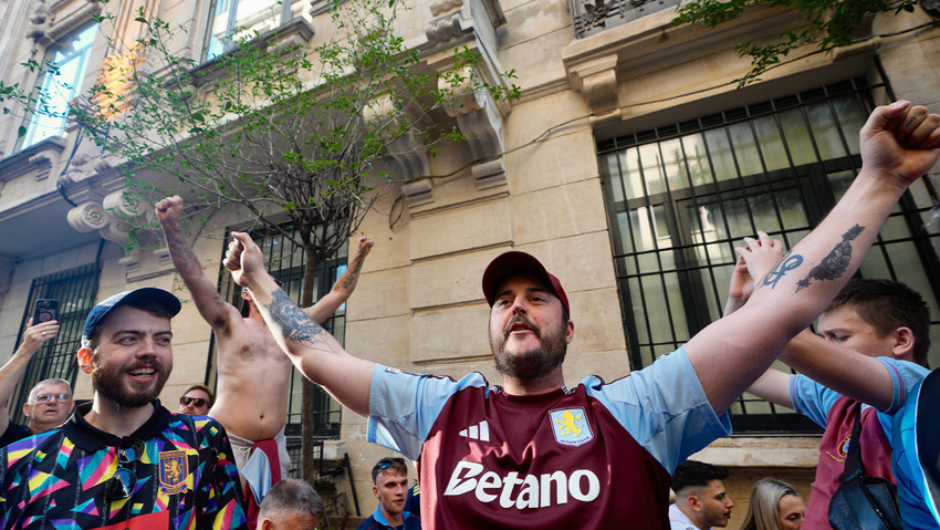 İstanbul’da dev final! Aston Villa mı Freiburg mu? İngiliz ve Alman taraftarlarında heyecanlı bekleyiş - Resim : 3