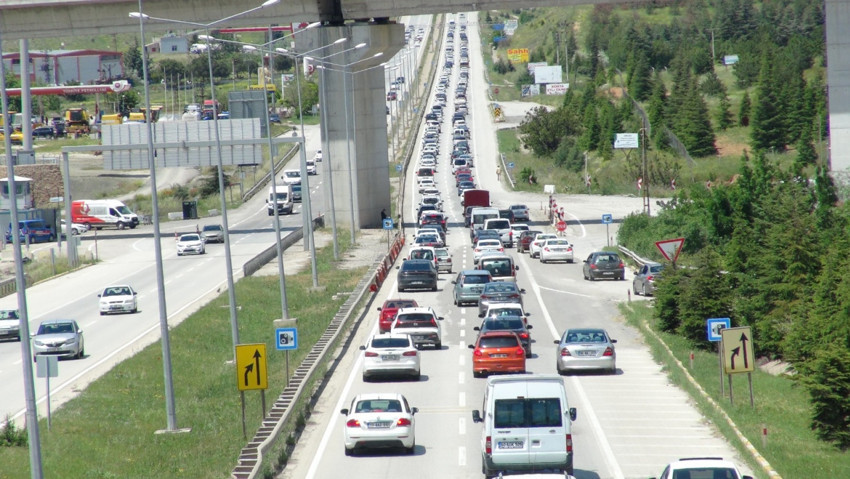'Kilit Kavşak'taki bayram yoğunluğunun bilançosu açıklandı - Resim : 1