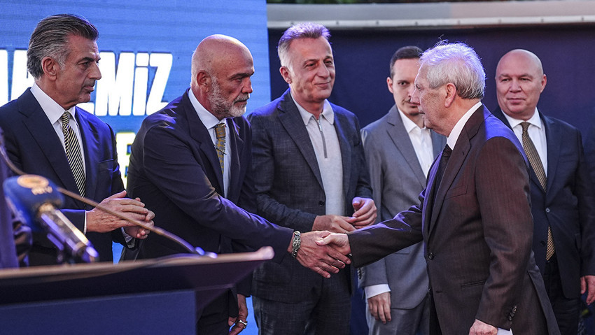 Aziz Yıldırım'dan İstanbul'da gövde gösterisi! 3000 kongre üyesi katıldı - Resim : 3