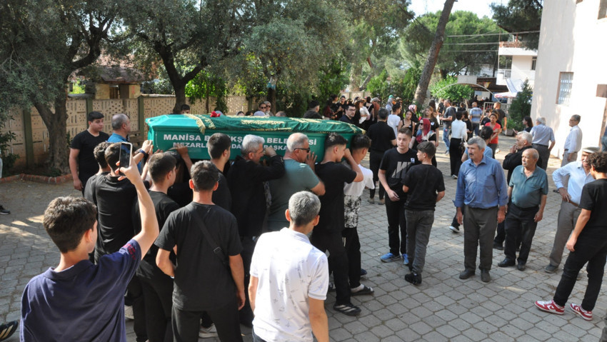 Saniye saniye dehşet! Ölümden kaçmaya çalıştı, başaramadı: 15 yaşındaki Erdem’in son anları ortaya çıktı - Resim : 4