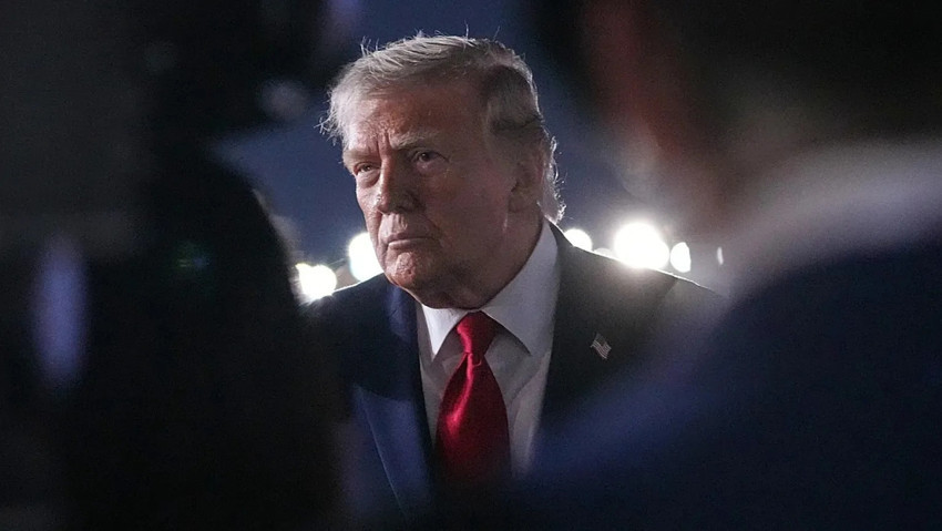 Çok sert vuracağız, demişti! Trump düğmeye bastı! İran'da çok sayıda hedefe saldırı! Hürmüz Boğazı kapatıldı - Resim : 1