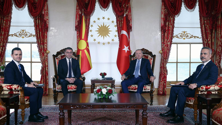 Cumhurbaşkanı Erdoğan, Kuzey Makedonya Başbakanı Mickoski'yi kabul etti - Resim : 2