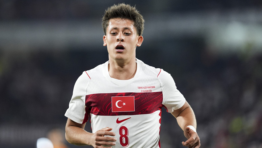 İspanya basınından bomba haber! Dünya devleri Real Madrid'in kapısında: Arda Güler radarda! - Resim : 1